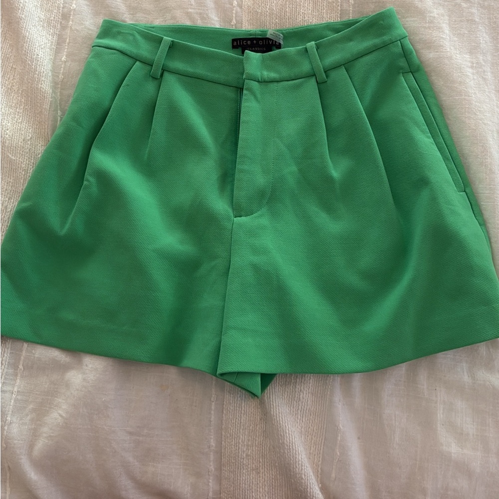 Alice + Olivia Green Women's Shorts